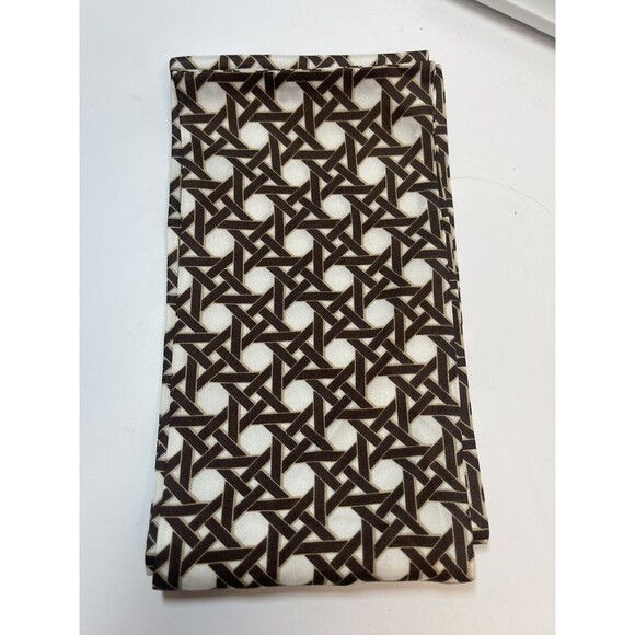 Brown Multi Strand Magnetic Yarn Necklace With Matching Scarf - Picture 5 of 6